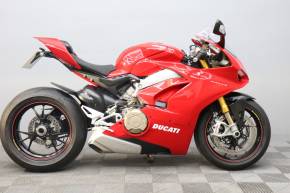 DUCATI PANIGALE V4S 2018  at Automotive Cars Keighley