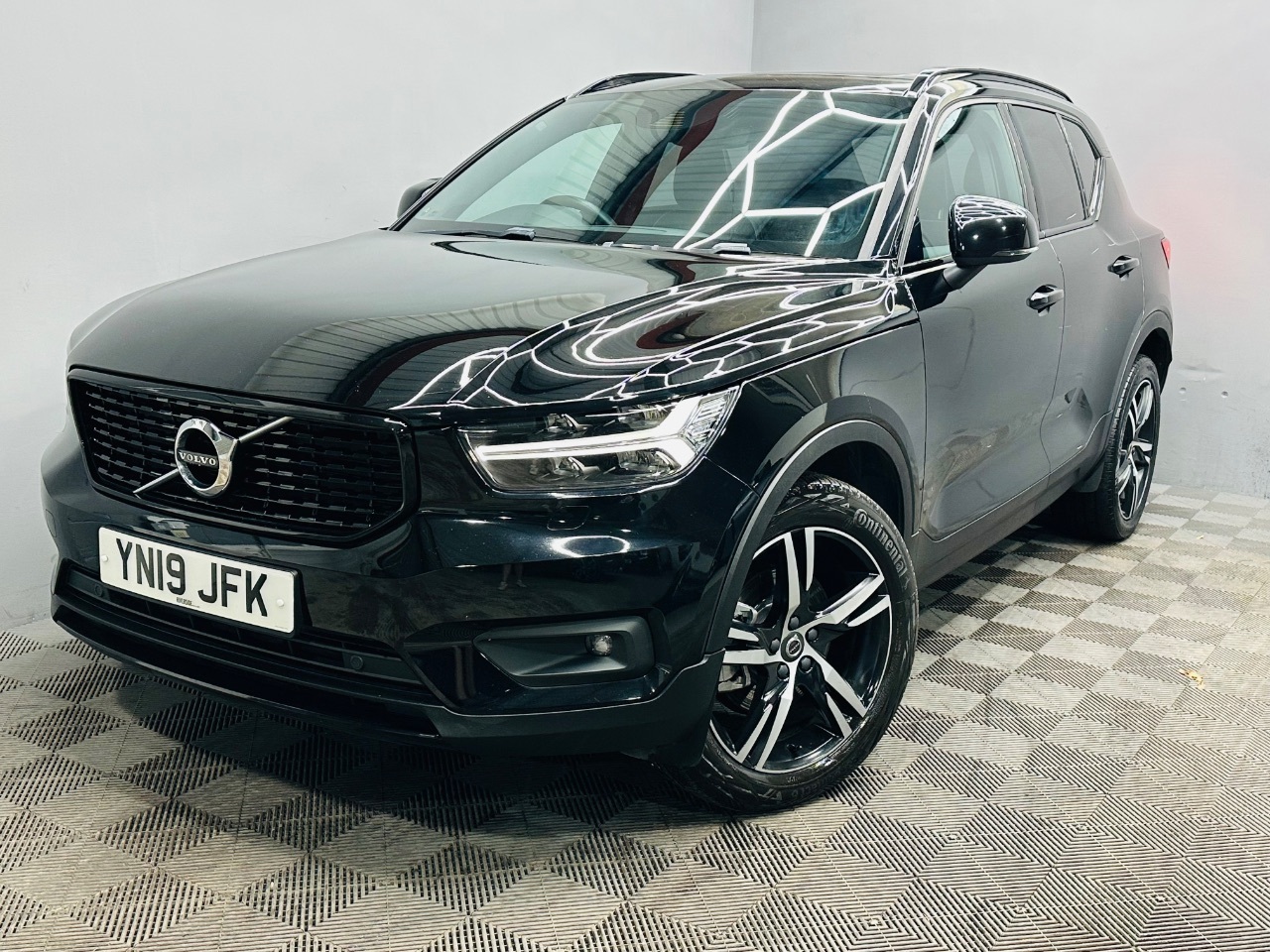 2019 Volvo XC40